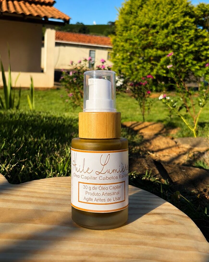 Óleo capilar para cabelos escuros